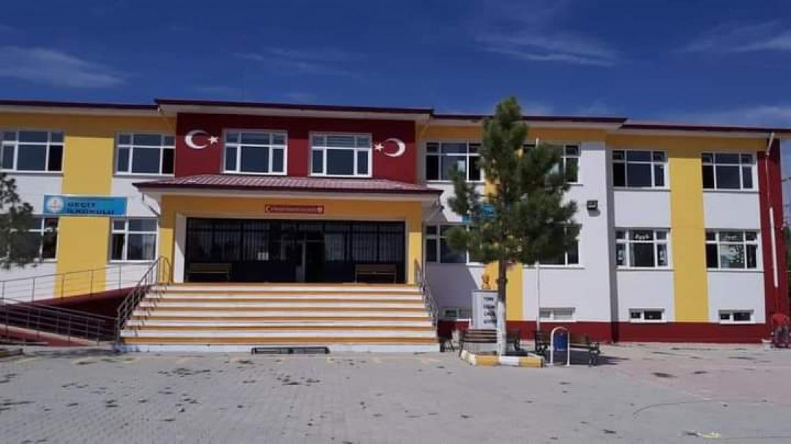 Geçit Şehit Mevlüt Yalçınkaya Ortaokulu Fotoğrafı